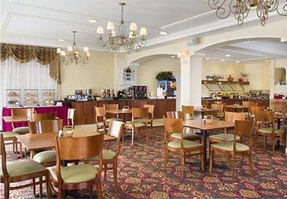 Residence Inn Boston Фрамингам Ресторант снимка