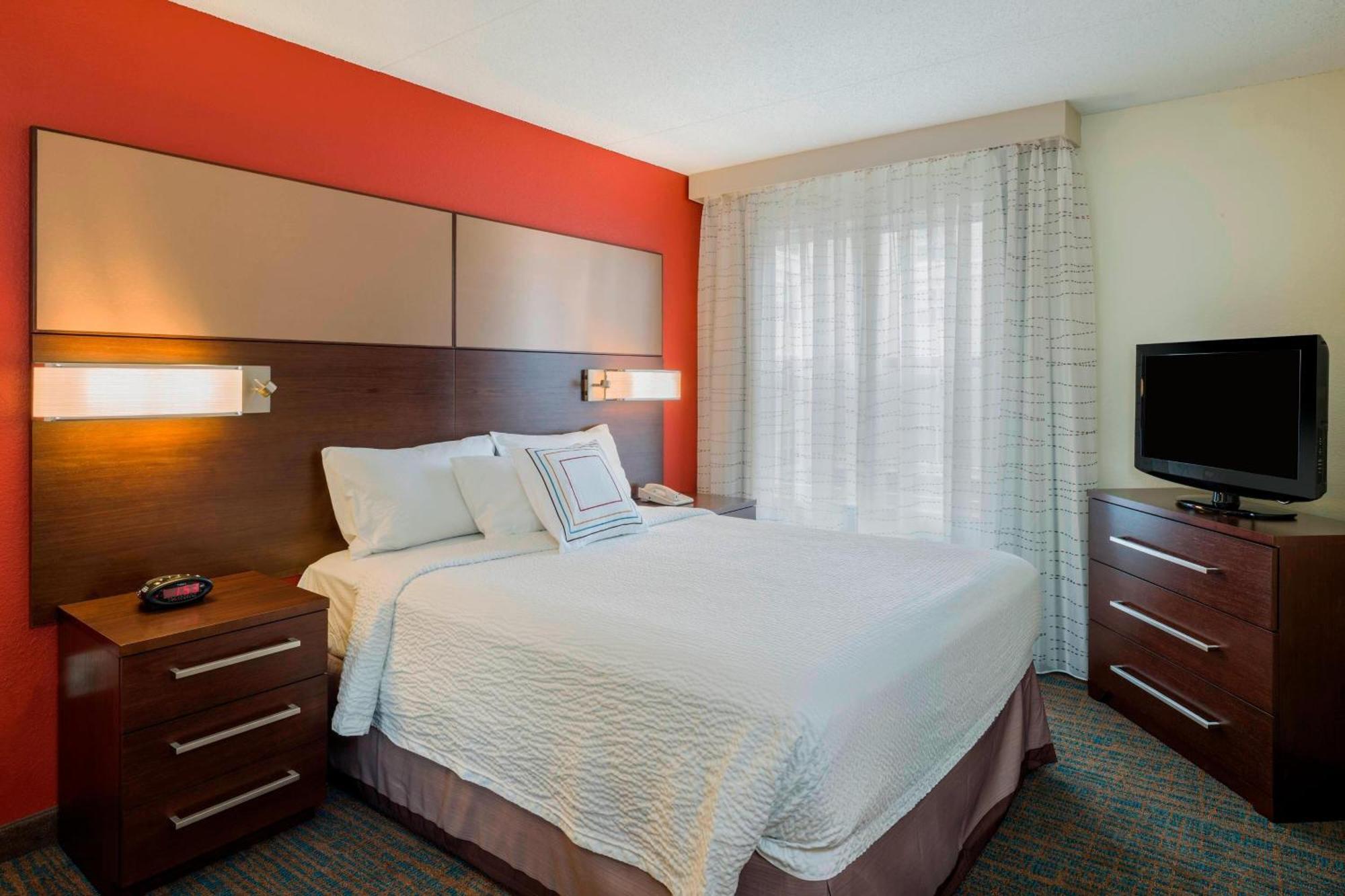 Residence Inn Boston Фрамингам Екстериор снимка